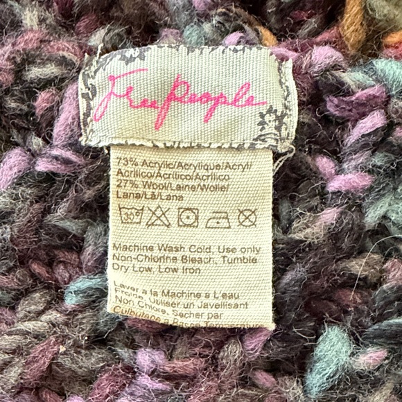 Free PeopleMulticolor Knitted Shawl with Fringe - Picture 4 of 6
